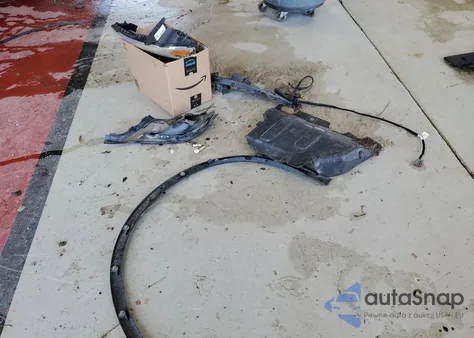 2019 Dodge Charger Sxt z USA, uszkodzony, nr VIN 2C3CDXJG2KH757748